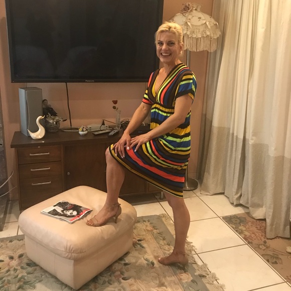 The dress biggest sale 🔥 🔥 🔥 - Picture 2 of 8